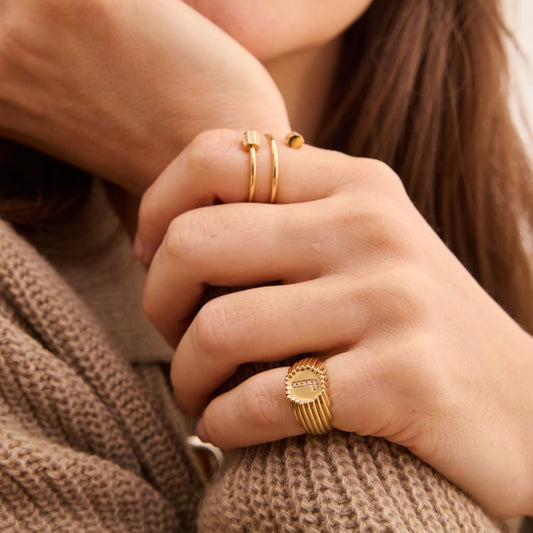 Chevalière Alphabet perles d'or - Or 18 carats et diamants