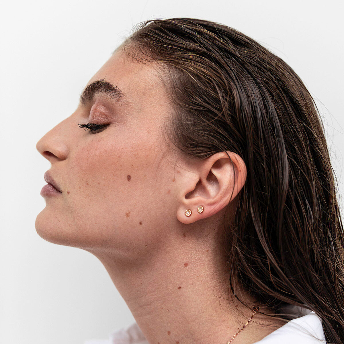 Puce d'oreille Marguerite - Or 18 carats et diamant