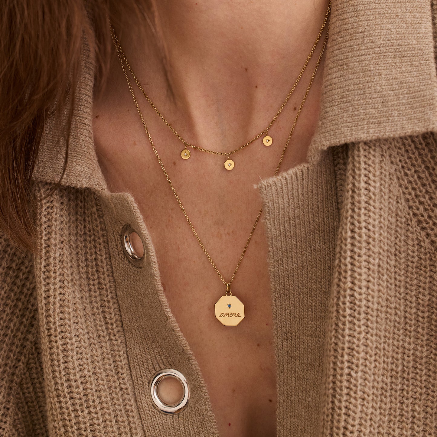Médaille Amore - Or jaune et saphir bleu